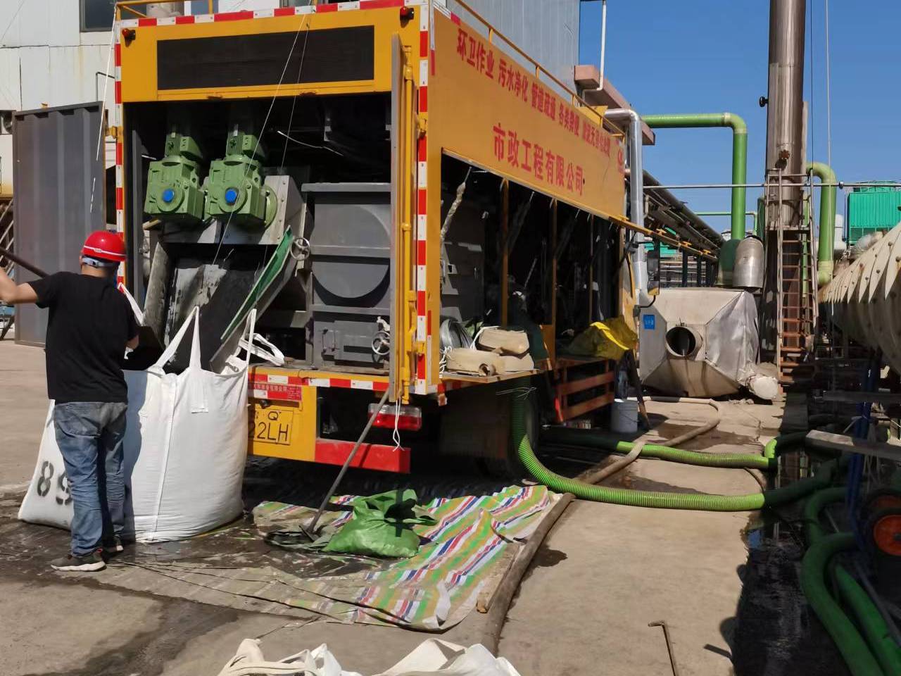 仙游淤泥压干处理